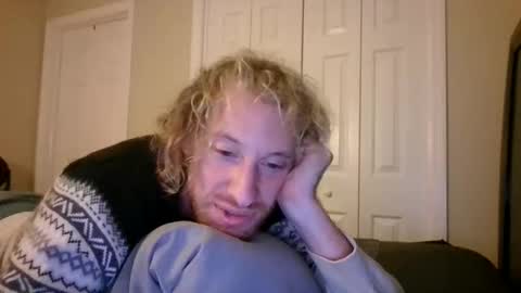 BookAndBrawn online show from November 28, 2025, 2:14 am