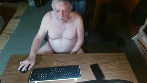 Snapshot of bootslut2024 chatting on February 16, 2026, 2:24 pm bootslut2024 online show from February 16, 2026, 2:24 pm