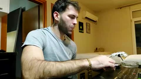 Dan online show from November 25, 2025, 3:56 pm