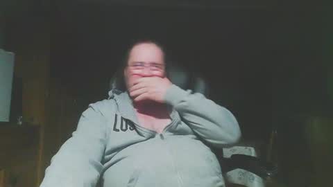 Snapshot of boybob6666 chatting on December 22, 2024, 8:05 am boybob6666 online show from December 22, 2024, 8:05 am