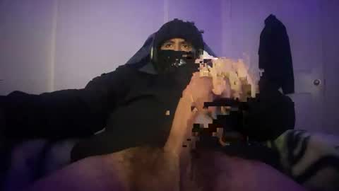 Snapshot of boywithabwc chatting on March 1, 2026, 5:53 am boywithabwc online show from March 1, 2026, 5:53 am