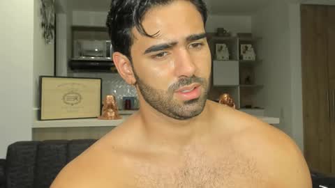 bradleymartin7 online show from February 22, 2025, 1:00 am