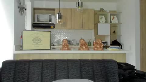 bradleymartin7 online show from March 6, 2025, 10:15 pm