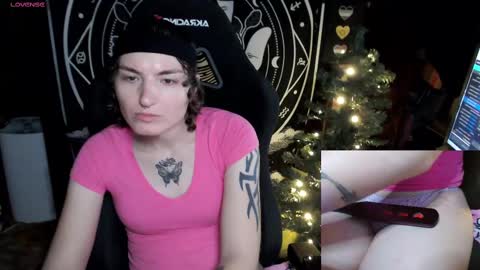 Snapshot of brandiwrld999 chatting on December 21, 2024, 12:20 am BrandiWRLD999 online show from December 21, 2024, 12:20 am