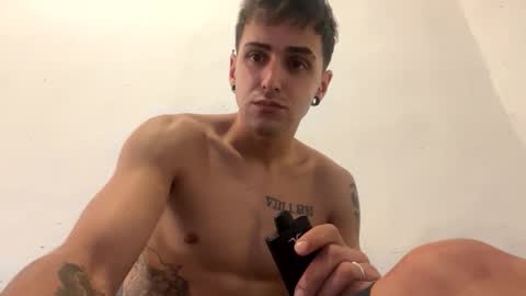 breanexe online show from October 17, 2025, 3:58 pm