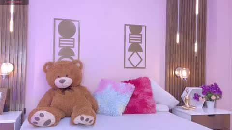 Bree  online show from February 16, 2026, 12:56 pm