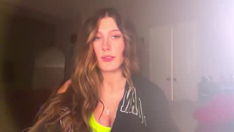 Brianna3 online show from February 3, 2026, 6:40 am