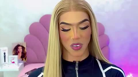 Snapshot of briana_sex32 chatting on February 28, 2026, 7:42 am BRIANA online show from February 28, 2026, 7:42 am