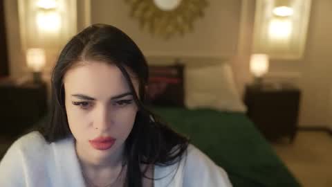 Snapshot of bright_diamonds_054 chatting on February 20, 2026, 8:38 am Diamonds Girls online show from February 20, 2026, 8:38 am