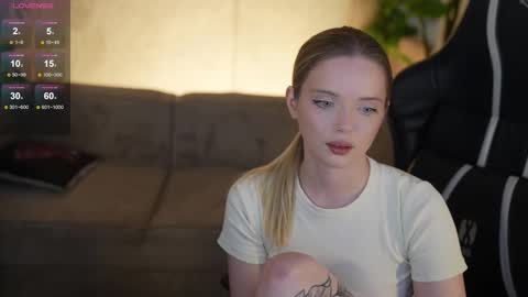 Snapshot of bright_diamonds_054 chatting on February 26, 2026, 9:08 am Diamonds Girls online show from February 26, 2026, 9:08 am