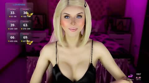 Snapshot of brionatop chatting on November 19, 2025, 9:48 pm brionatop online show from November 19, 2025, 9:48 pm