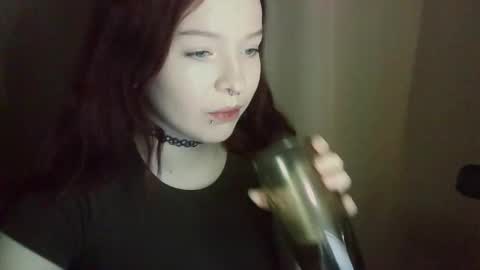 Snapshot of buffy_wow chatting on February 4, 2026, 1:17 pm buffy_wow online show from February 4, 2026, 1:17 pm