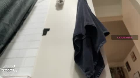 Snapshot of bukkakebae chatting on December 23, 2024, 10:10 am bukkakebae online show from December 23, 2024, 10:10 am