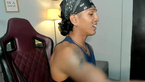 bull_cam online show from February 15, 2026, 3:58 am