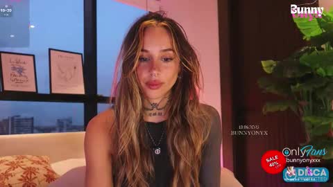 Snapshot of bunnyonyx chatting on October 6, 2025, 10:18 pm Stephanie Next stream TUESDAY 6pm PDT online show from October 6, 2025, 10:18 pm