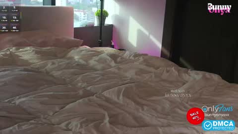 Snapshot of bunnyonyx chatting on October 13, 2025, 9:04 pm Stephanie Next stream TUESDAY 6pm PDT online show from October 13, 2025, 9:04 pm