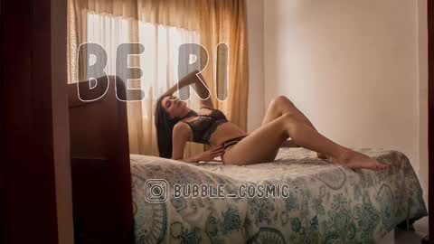 Im Val Welcome to my room My instagram Bubble cosmic online show from March 6, 2025, 4:08 am