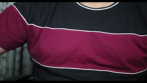 Hairy Arabian online show from March 3, 2026, 5:02 am