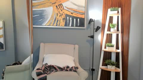 Snapshot of cailing chatting on February 24, 2026, 11:08 am I am Katherine online show from February 24, 2026, 11:08 am