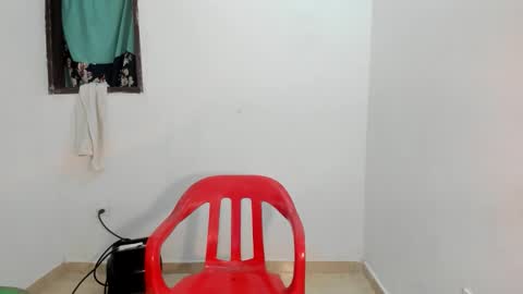 Snapshot of calliedemon_ chatting on February 21, 2026, 12:28 pm Callie online show from February 21, 2026, 12:28 pm