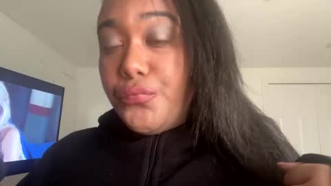 camzxoxox online show from January 3, 2025, 6:57 pm