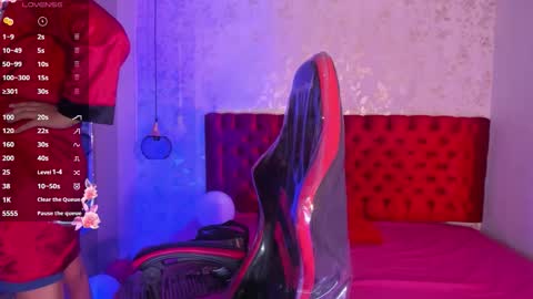 Snapshot of camii_raux chatting on February 22, 2026, 6:50 pm CA M I online show from February 22, 2026, 6:50 pm