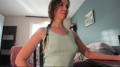 Camilla   online show from January 17, 2026, 11:26 am