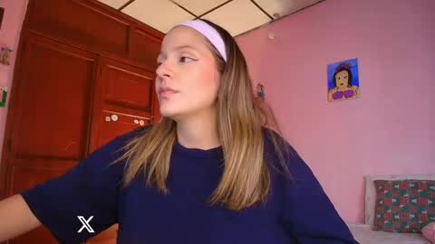 Candase online show from February 8, 2026, 11:52 pm