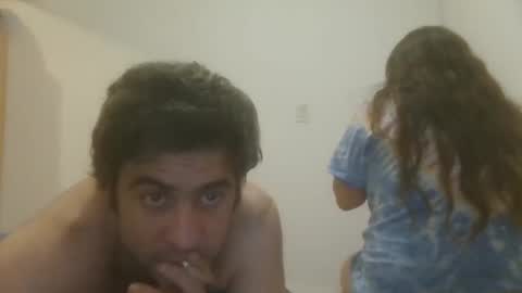 Snapshot of caravibugue chatting on December 10, 2024, 6:11 am caravibugue online show from December 10, 2024, 6:11 am