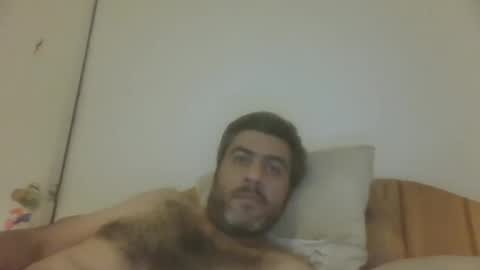 Snapshot of caravibugue chatting on January 5, 2025, 1:03 am caravibugue online show from January 5, 2025, 1:03 am