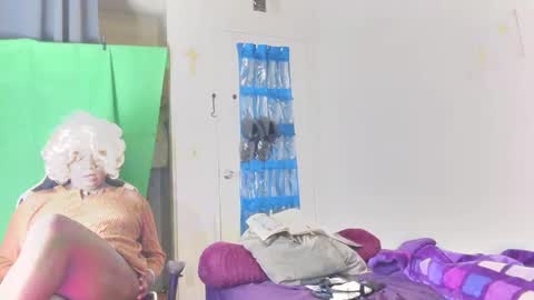 cardinalshinee online show from January 24, 2025, 7:41 am