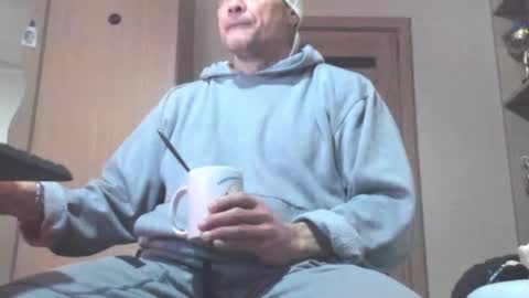 Snapshot of carin_the_body chatting on February 7, 2026, 3:32 am Laz online show from February 7, 2026, 3:32 am