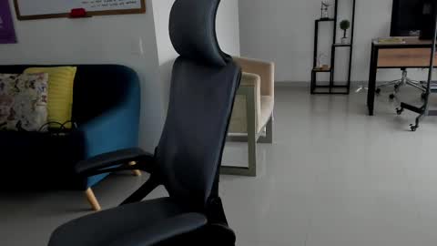 Snapshot of carlaconnortv chatting on March 9, 2025, 11:47 am Carla Connor online show from March 9, 2025, 11:47 am