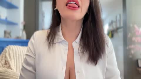 Snapshot of carlaconnortv chatting on February 6, 2026, 11:24 am Carla Connor online show from February 6, 2026, 11:24 am