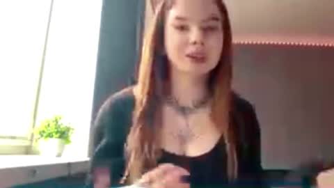 Snapshot of carmenthompson chatting on February 21, 2026, 10:27 am carmenthompson online show from February 21, 2026, 10:27 am