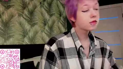 CarolineRichter online show from November 13, 2025, 3:38 am