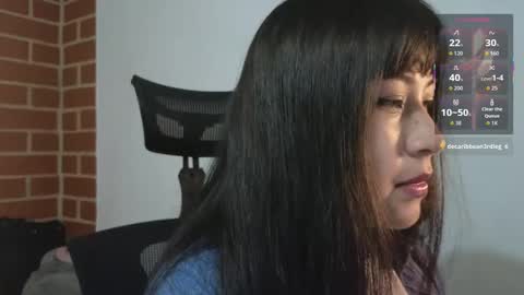 Snapshot of caroll_luna chatting on October 14, 2025, 2:01 am kitty online show from October 14, 2025, 2:01 am