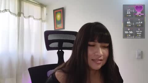 Snapshot of caroll_luna chatting on October 23, 2025, 4:06 pm kitty online show from October 23, 2025, 4:06 pm