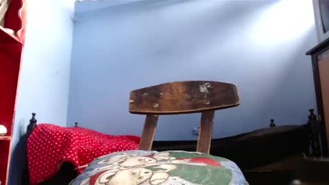 Snapshot of cat_woman05 chatting on February 6, 2025, 5:51 pm cat woman05 online show from February 6, 2025, 5:51 pm