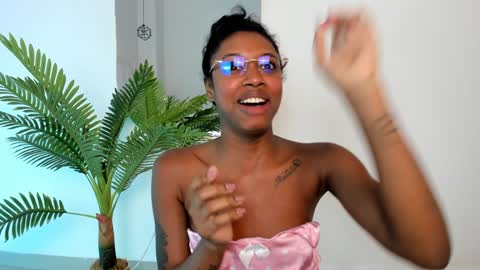   online show from February 5, 2025, 10:12 pm