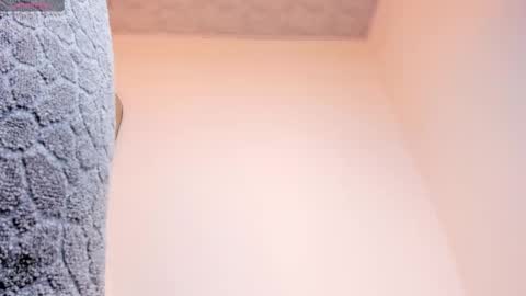   online show from February 15, 2025, 9:04 pm