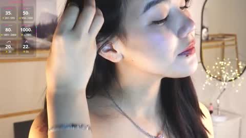 Snapshot of catheryneells chatting on December 15, 2025, 4:11 pm Lee online show from December 15, 2025, 4:11 pm