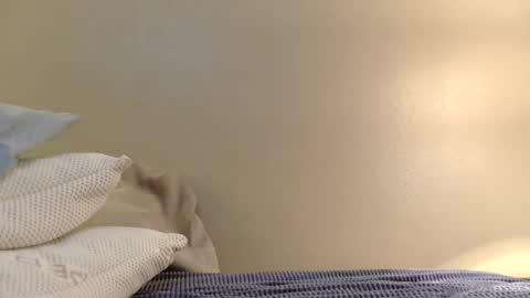 cfnmkinky28 online show from January 4, 2025, 2:35 pm