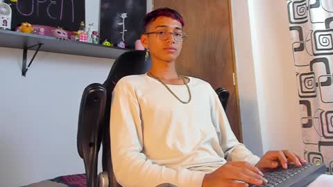 Snapshot of charlieerusso chatting on December 16, 2024, 9:41 pm Charles Russo online show from December 16, 2024, 9:41 pm