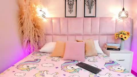 Daniela online show from February 5, 2026, 3:11 am