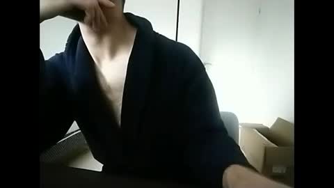 Snapshot of charly3974260 chatting on December 22, 2025, 9:17 am Charles online show from December 22, 2025, 9:17 am