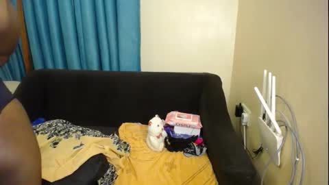 Snapshot of charming_coco chatting on February 1, 2026, 7:23 pm Coco online show from February 1, 2026, 7:23 pm