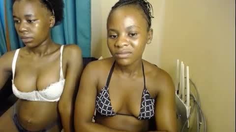 Snapshot of charming_coco chatting on February 2, 2026, 7:29 am Coco online show from February 2, 2026, 7:29 am