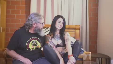 Snapshot of cheeseburgerjesus chatting on February 18, 2025, 9:42 pm Cheesburger Jesus and whoever showed up. online show from February 18, 2025, 9:42 pm