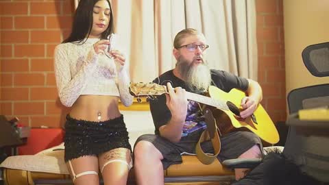 Snapshot of cheeseburgerjesus chatting on October 4, 2025, 1:14 am Cheesburger Jesus and whoever showed up. online show from October 4, 2025, 1:14 am